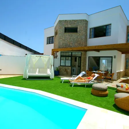 Villa Amadores N4 *
